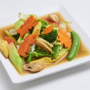 mixed vegetables in garlic sauce