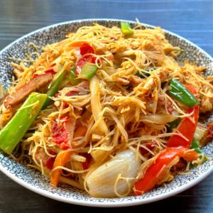chicken singapore chow mein